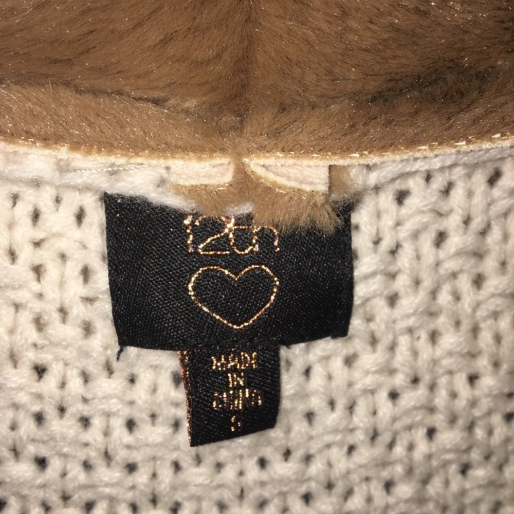 Coat - Picture 2 of 4